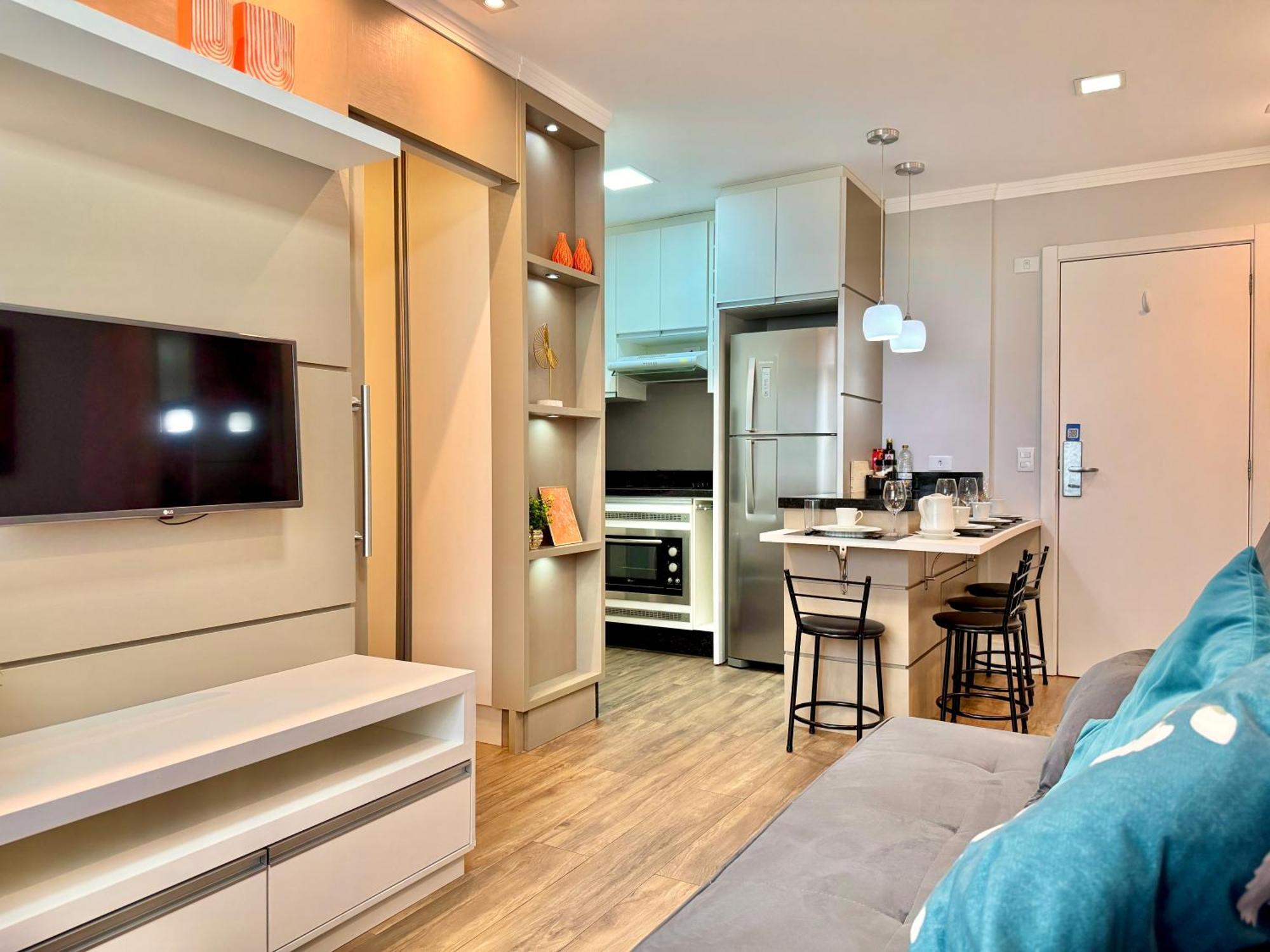Lifespace Curitiba - Apartamentos Urooms Rum bild